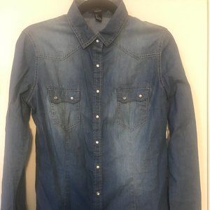 Forever21 denim button up